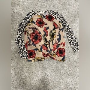 Small boutique . Great condition. Non smoking home .